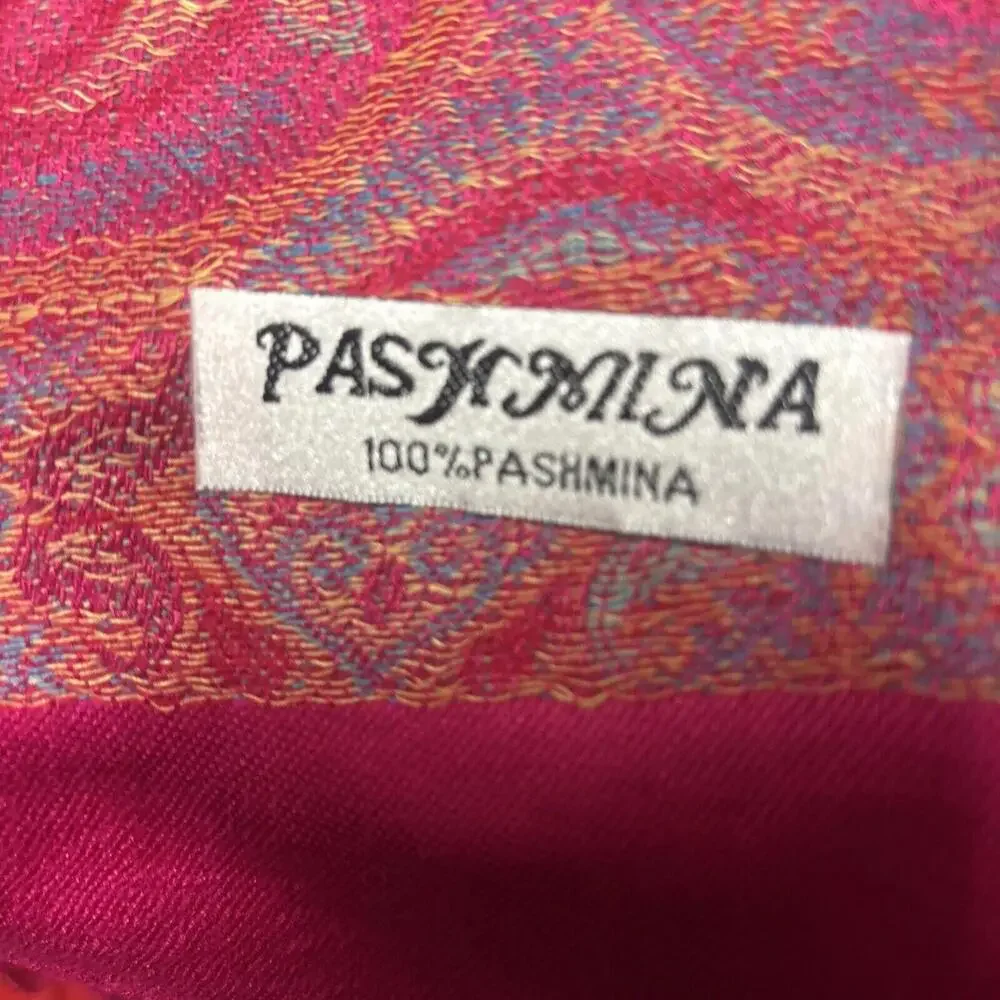 👠🥻🩷 100% Pashmina Paisley Print Scarf 66” X 22” Fringed